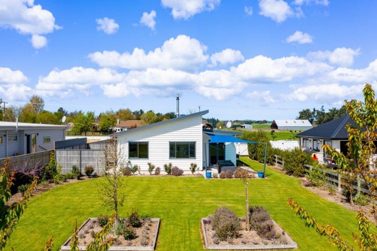 Photo of property in 8 White Road, Otane, 4202