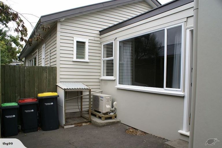 Photo of property in 2/2 Cashmere Road, Cashmere, Christchurch, 8022