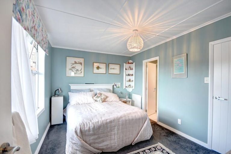 Photo of property in 11 Skibo Street, Kew, Dunedin, 9012