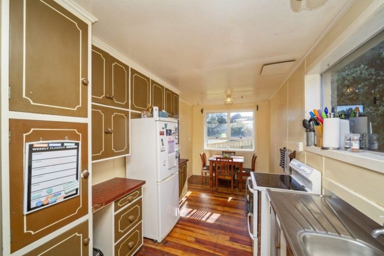 Photo of property in 8 Maui Place, Spotswood, New Plymouth, 4310