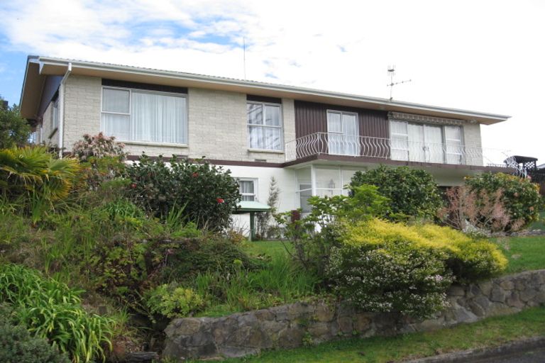 Photo of property in 12 Tokoroa Road, Tairua, 3508