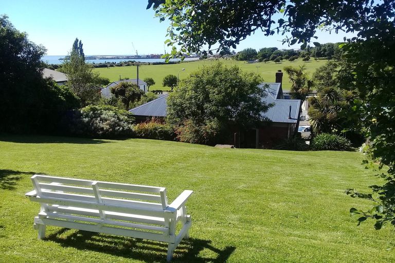 Photo of property in 112 Evans Street, Waimataitai, Timaru, 7910