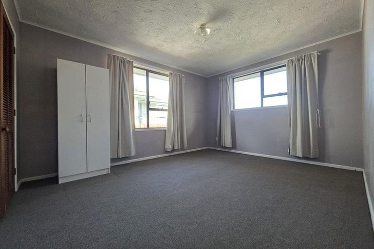 Photo of property in 10 Nogat Avenue, Papatoetoe, Auckland, 2024
