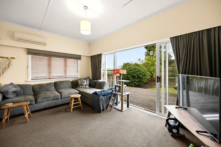Photo of property in 41 Lake Crescent, Hamilton Lake, Hamilton, 3204