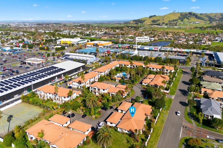 Photo of property in 55/111 Santa Monica Drive, Papamoa Beach, Papamoa, 3118
