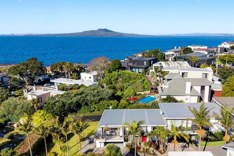 Photo of property in 3/43 Kitchener Road, Takapuna, Auckland, 0620