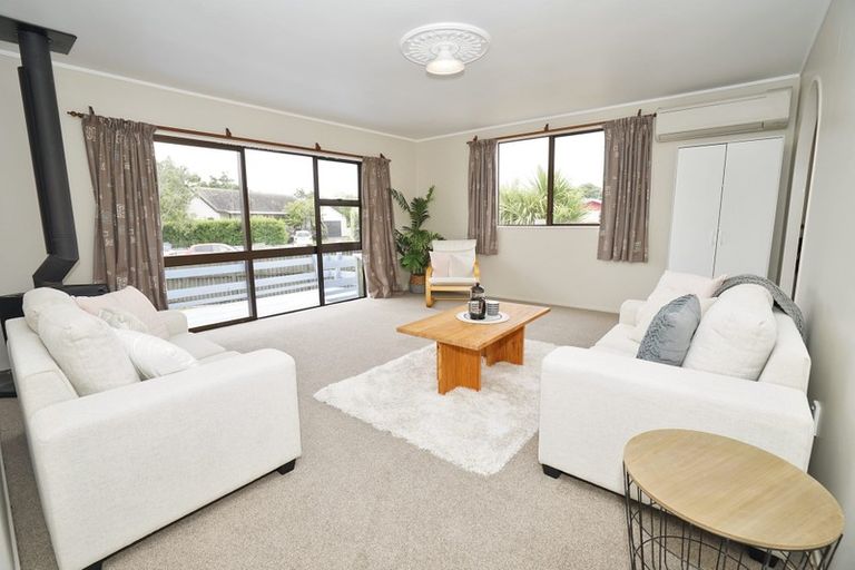 Photo of property in 3 Karen Crescent, Dinsdale, Hamilton, 3204