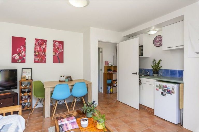 Photo of property in 75 Makora Road, Otaihanga, Paraparaumu, 5036