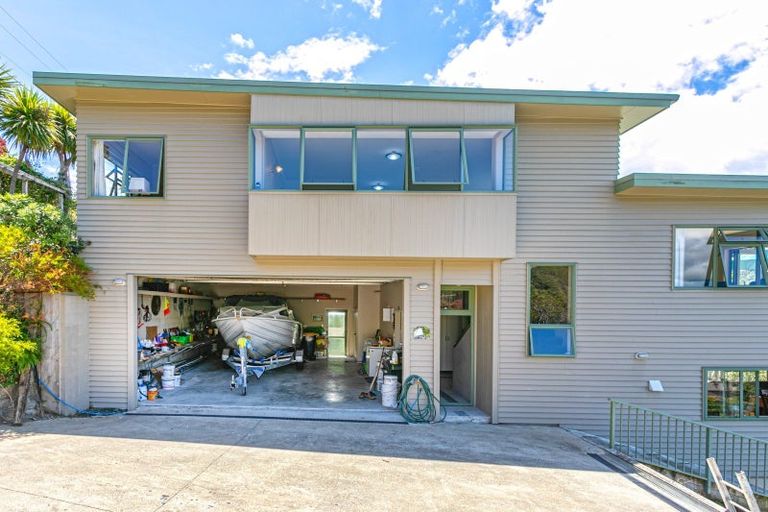 Photo of property in 2445 Wyuna Bay Road, Wyuna Bay, Coromandel, 3581