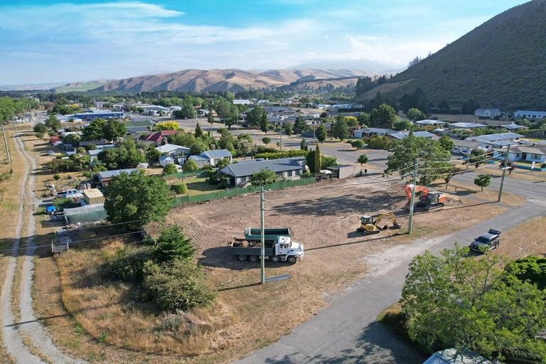 Photo of property in 56 Bledisloe Street, Kurow, 9435