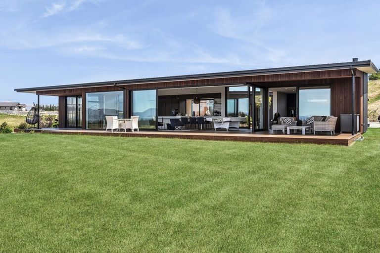 Photo of property in 17 Mahana Ridge, Mahana, Upper Moutere, 7173