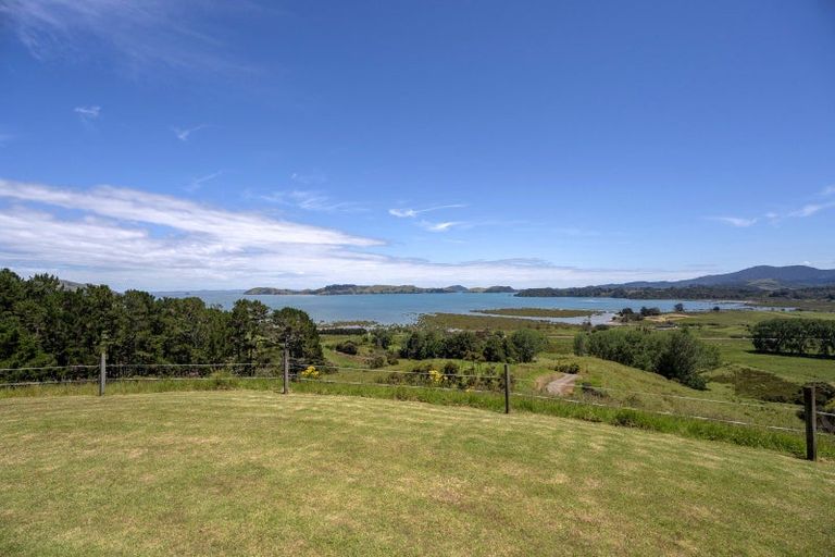 Photo of property in 1682a Manaia Road, Preece Point, Coromandel, 3581
