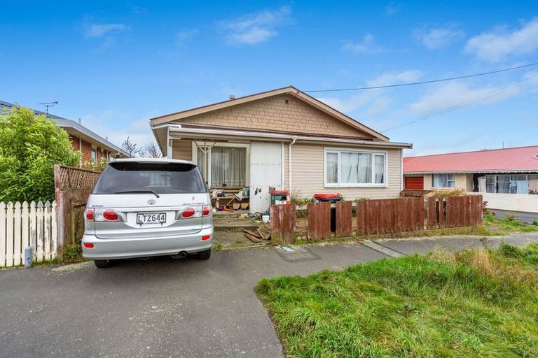 Photo of property in 43 Rona Street, Saint Kilda, Dunedin, 9012