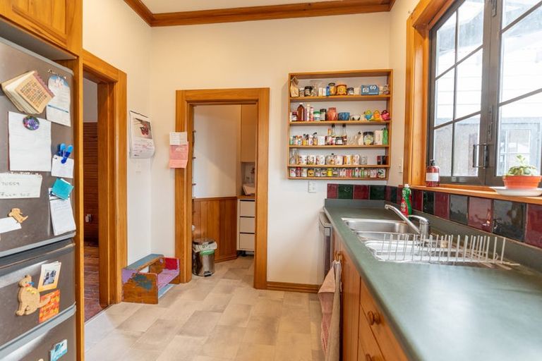 Photo of property in 54 Brightwater Terrace, Terrace End, Palmerston North, 4410