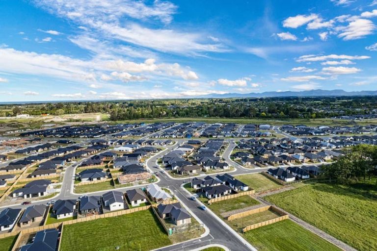 Photo of property in 7 Cousins Street, Woodend, 7691