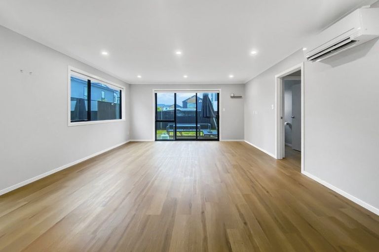 Photo of property in 9 Mawai Hakona Drive, Wallaceville, Upper Hutt, 5018