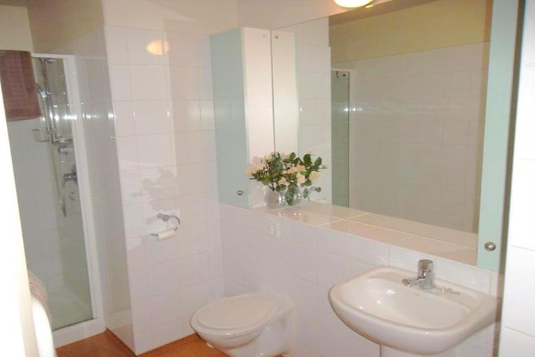 Photo of property in Kelvin House, 4f/16 The Terrace, Wellington Central, Wellington, 6011