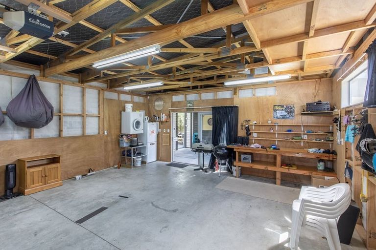 Photo of property in 18 Wai Matangi Place, Motuoapa, 3382