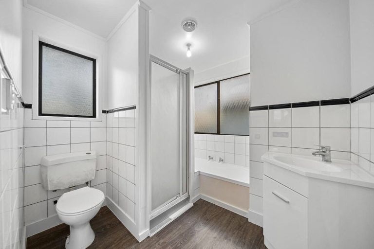 Photo of property in 4/14 Taitimu Drive, Weymouth, Auckland, 2103