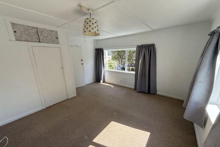 Photo of property in 12 Centreway Road, Orewa, 0931