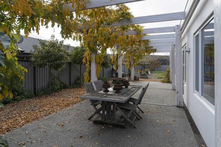 Photo of property in 33 Chandler Crescent, Clyde, 9330