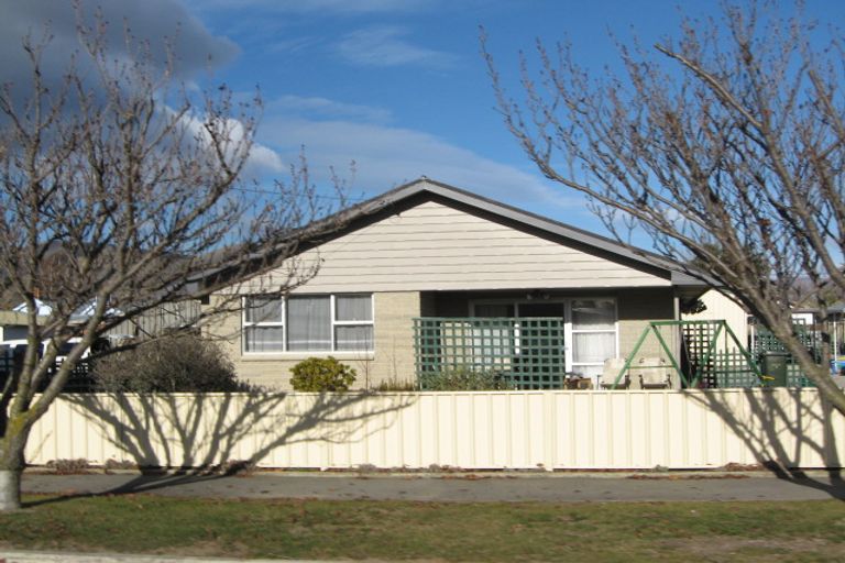 Photo of property in 30 Horace Street, Cromwell, 9310