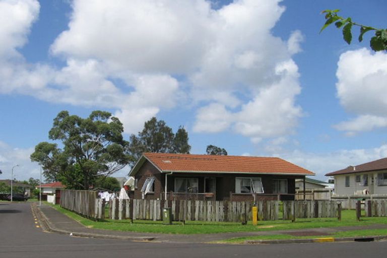 Photo of property in 13 Allright Place, Mount Wellington, Auckland, 1060