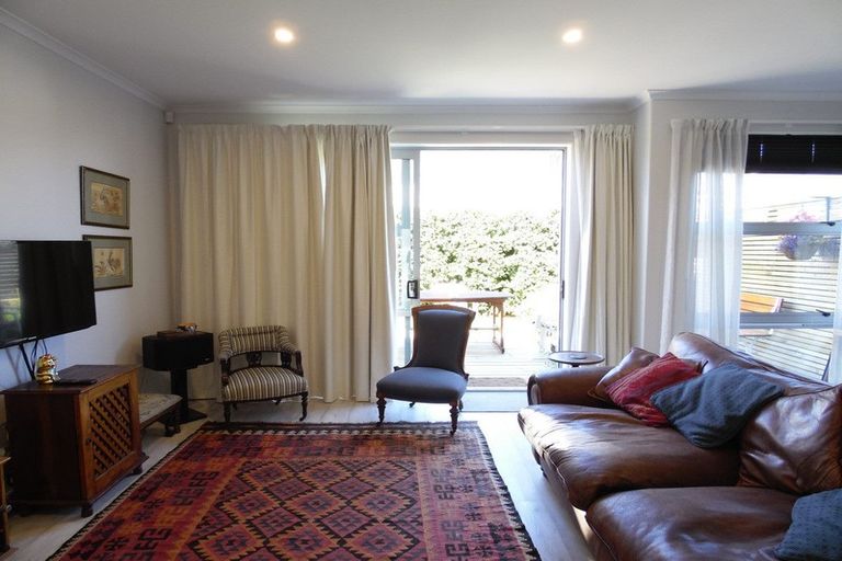 Photo of property in 11 Mollusc Road, Hobsonville, Auckland, 0616