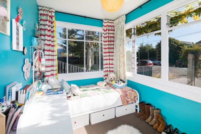 Photo of property in 41 Falcon Street, New Brighton, Christchurch, 8061