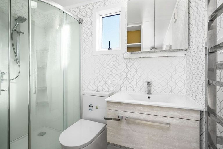 Photo of property in 14 Pinfold Avenue, Hamilton East, Hamilton, 3216