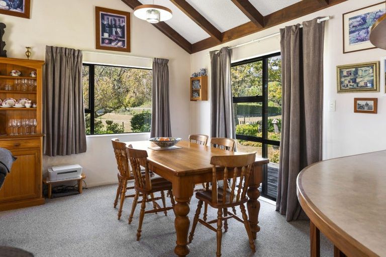 Photo of property in 906 Tukairangi Road, Acacia Bay, Taupo, 3385