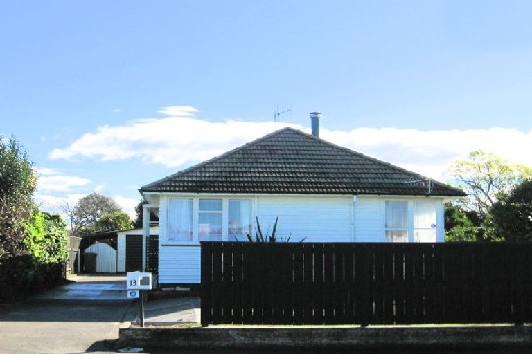 Photo of property in 13 Neal Crescent, Onekawa, Napier, 4110