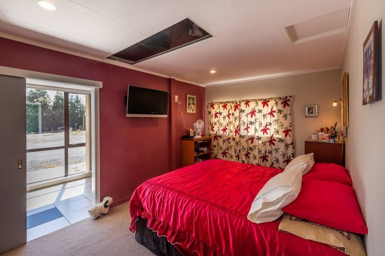 Photo of property in 71a Maces Road, Bromley, Christchurch, 8062