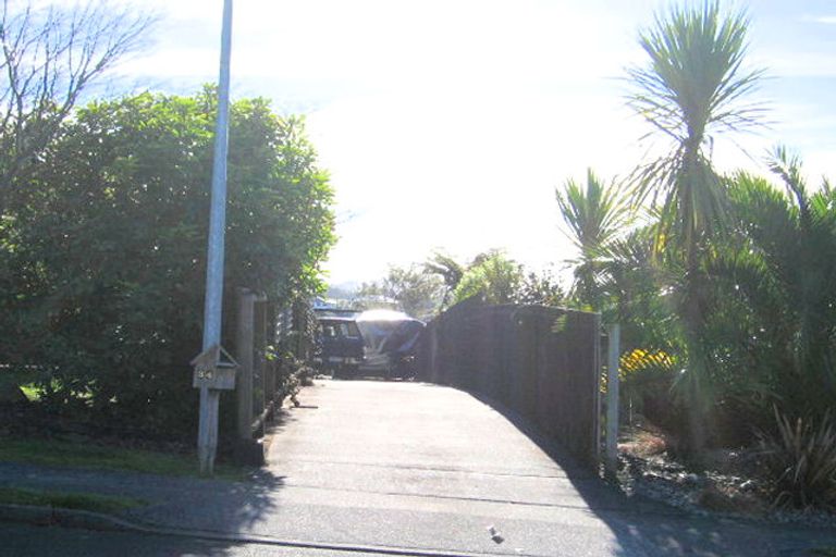 Photo of property in 30 Rosehill Place, Nawton, Hamilton, 3200