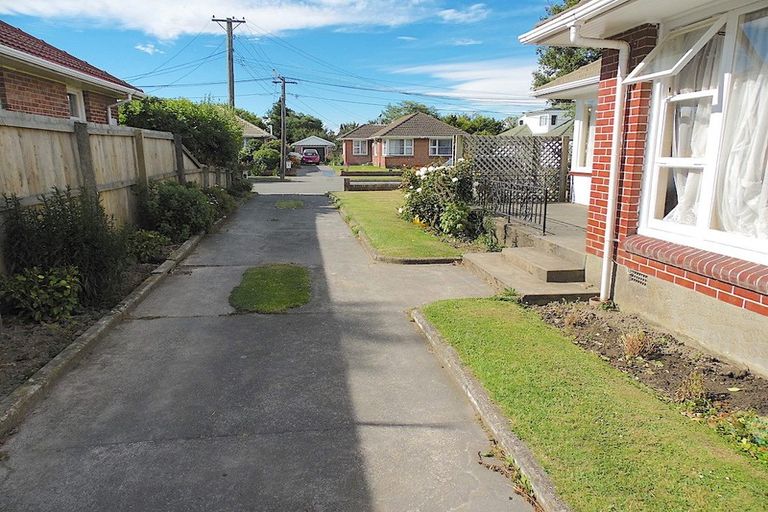 Photo of property in 7 Haslett Place, Upper Riccarton, Christchurch, 8041