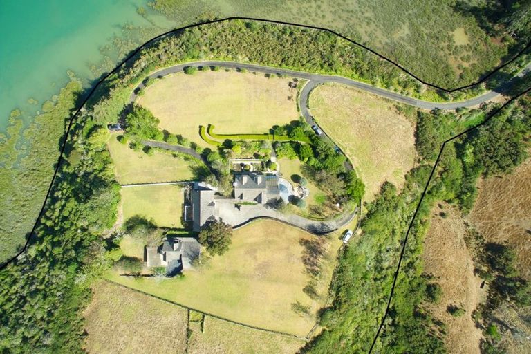 Photo of property in 56 Potts Road, Whitford, Howick, 2571