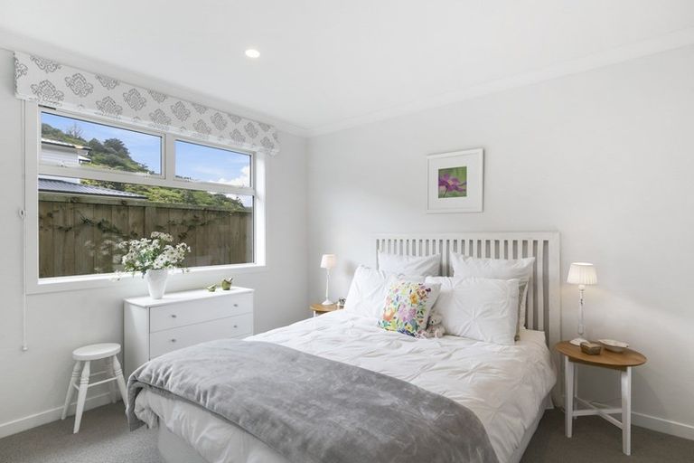 Photo of property in 98 Silverstream Road, Crofton Downs, Wellington, 6035