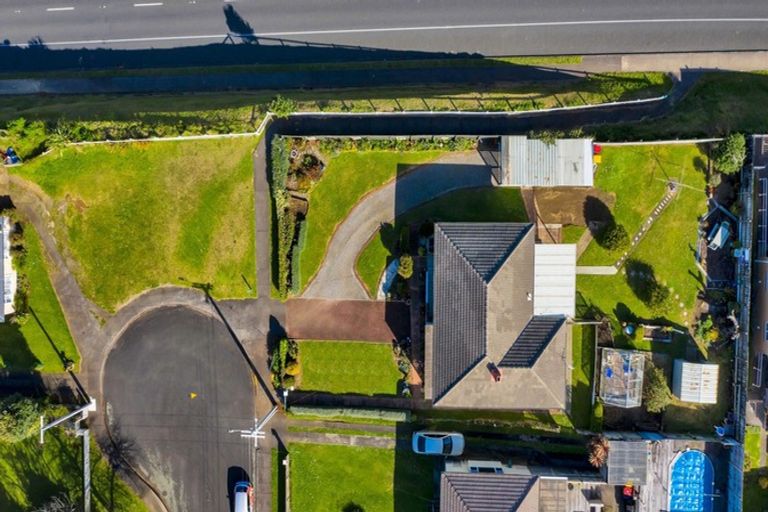 Photo of property in 16 Aotea Street, Welbourn, New Plymouth, 4312