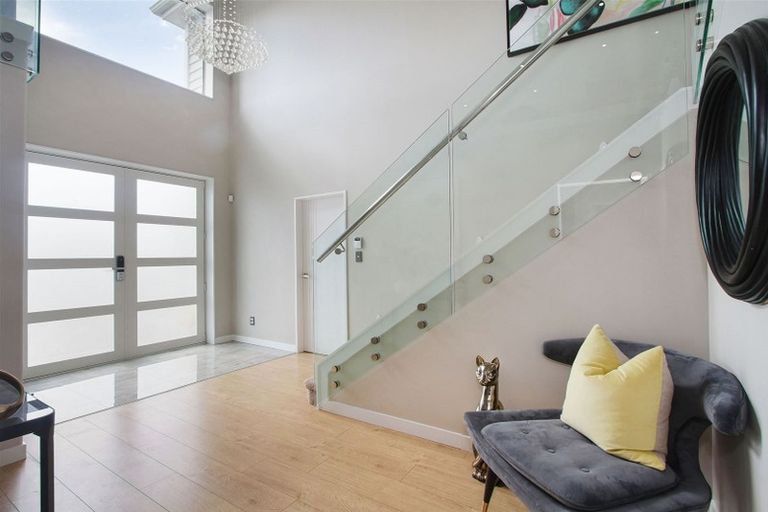 Photo of property in 17 Korihi Drive, Swanson, Auckland, 0614