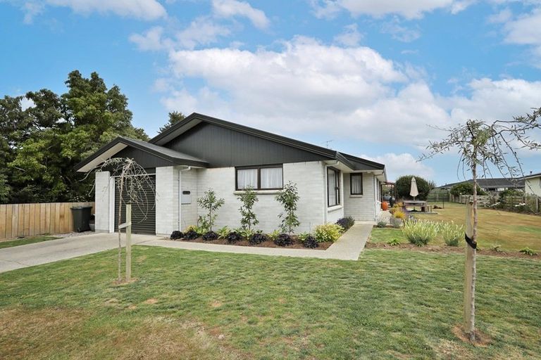 Photo of property in 746 Queens Drive, Waikiwi, Invercargill, 9810