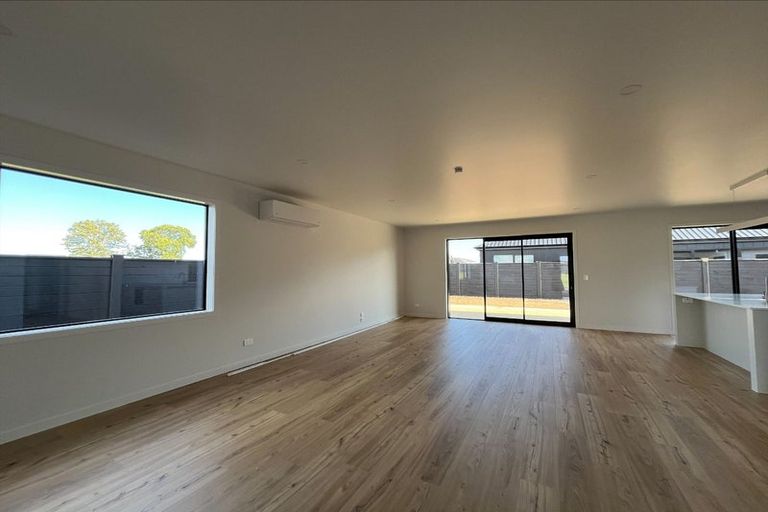 Photo of property in 17 Boyce Crescent, Cambridge, 3434