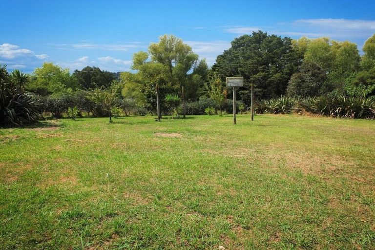 Photo of property in 58 Main Road, Kauri, Kamo, 0185