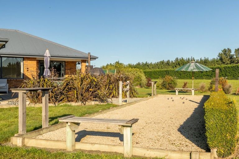 Photo of property in 2233 South Eyre Road, Eyrewell, Rangiora, 7476