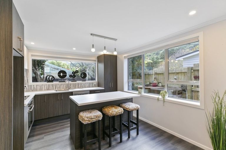 Photo of property in 38 Silverstream Road, Crofton Downs, Wellington, 6035