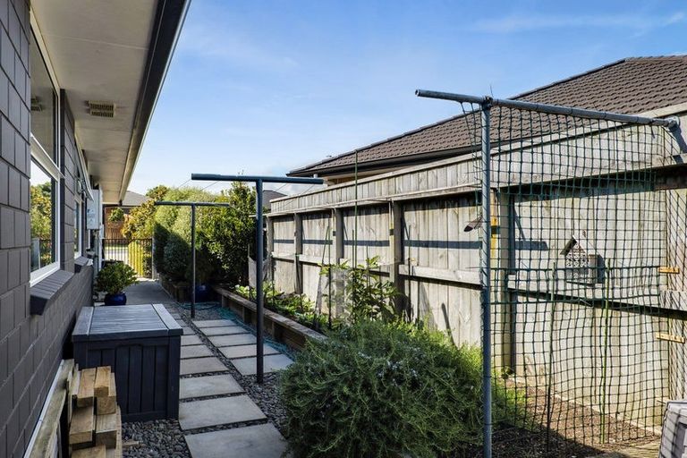 Photo of property in 26 Jules Crescent, Bell Block, New Plymouth, 4312