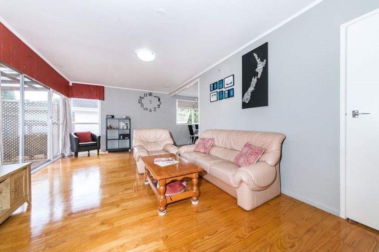 Photo of property in 85 Universal Drive, Henderson, Auckland, 0610