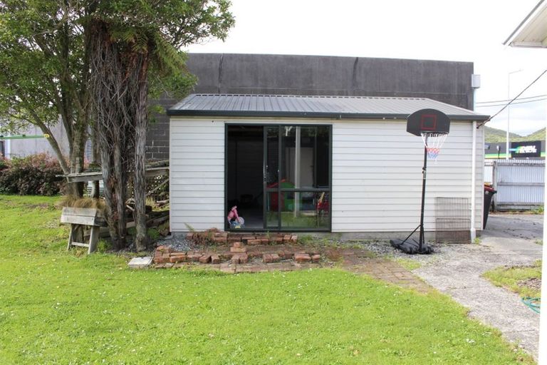 Photo of property in 4 Swainson Street, Greymouth, 7805