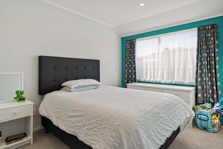 Photo of property in 7 Greenpark Way, Greerton, Tauranga, 3112