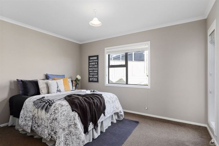 Photo of property in 48 Mo Street, Camborne, Porirua, 5026