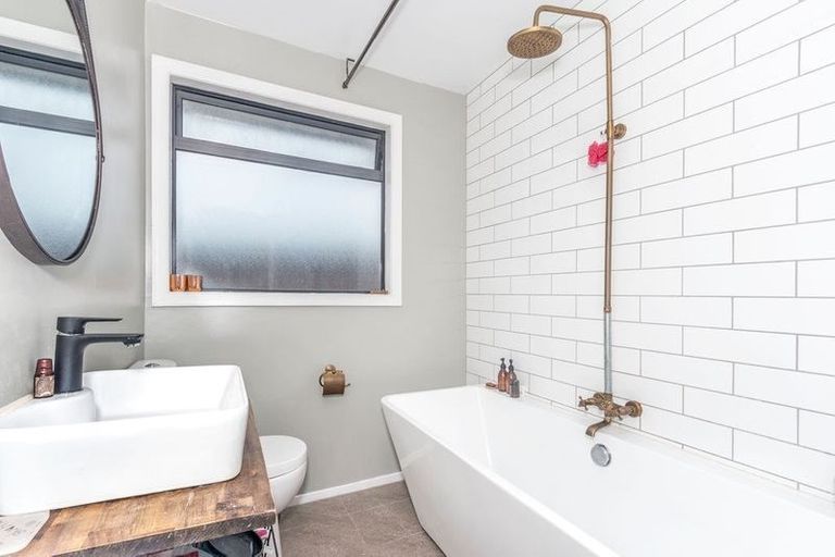 Photo of property in 3 Ascot Avenue, North New Brighton, Christchurch, 8083